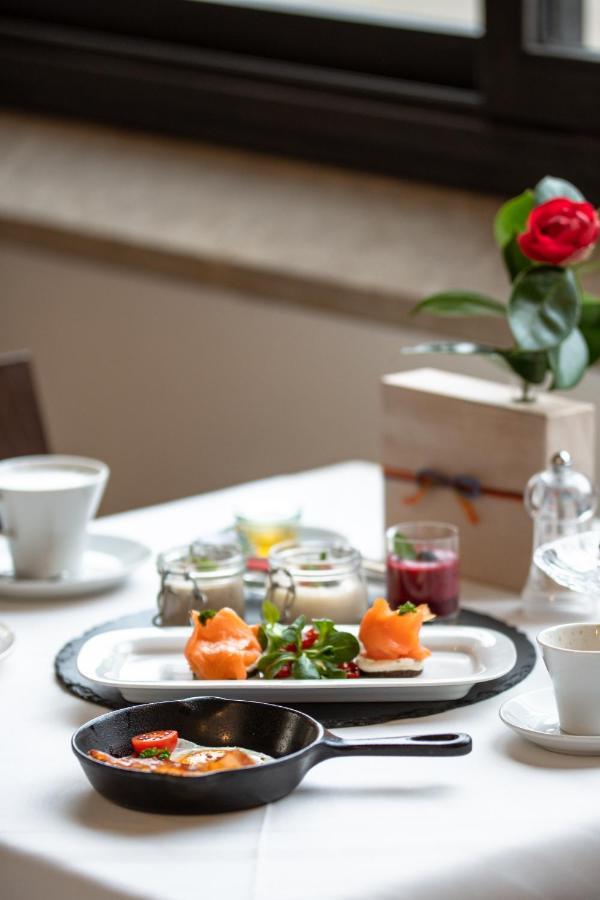 Boutique Hotel Sunstar Brissago Am Lago Maggiore Экстерьер фото